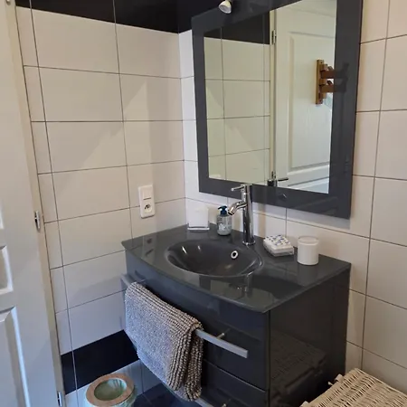 Un Cocon De Detente Entre Et Nature *